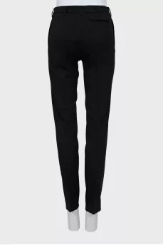 High-waisted trousers with creases