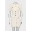 Fitted dress with buttons