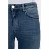 Skinny jeans with patch pockets