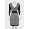 V-neck dress with print