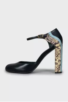 Leather high heels shoes