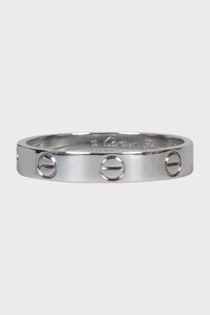 Love ring in white gold