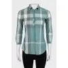 Fitted shirt with signature print