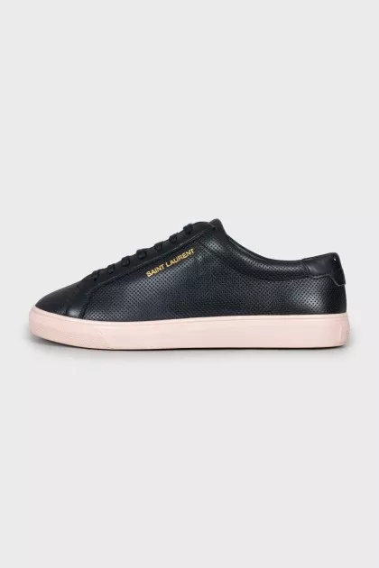 Leather sneakers with contrast sole