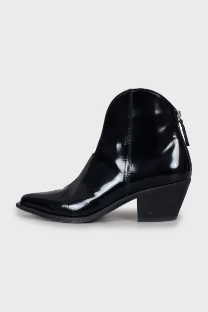 Patent leather pointed toe ankle boots
