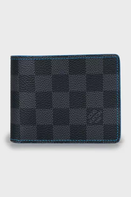 Slender Mens Wallet With Tag