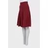 Loose red skirt
