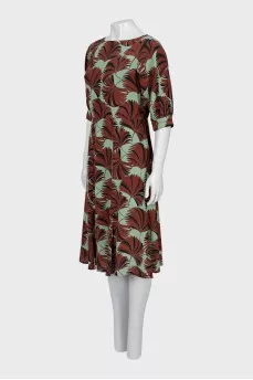 Fitted dress with print