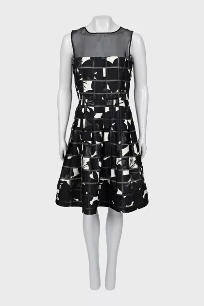 Black and white sleeveless dress