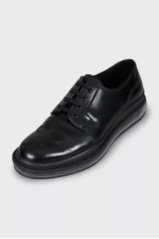 Men's leather shoes with transparent soles