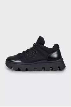 Men's boots with a relief sole
