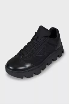 Men's boots with a relief sole