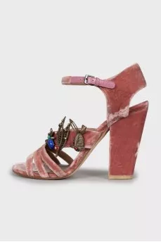 Velour sandals with decor