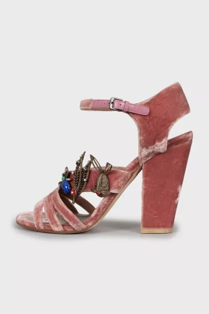 Velour sandals with decor