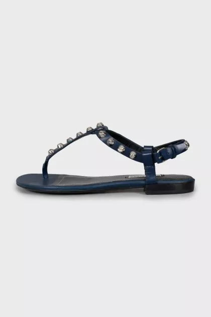 Leather sandals with silver decor