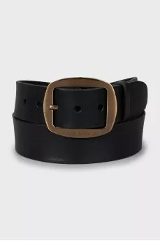 Men's leather belt with tag