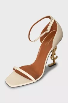 Beige sandals Opyum
