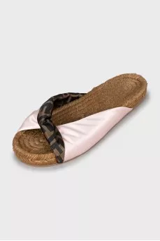 Textile flip-flops with woven soles