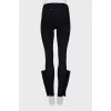 Sports leggings with zippers