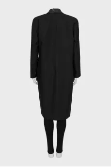 Silk coat with leather collar