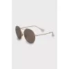 Aviator sunglasses with gold frame