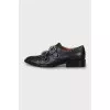 Leather shoes with metal rhinestones