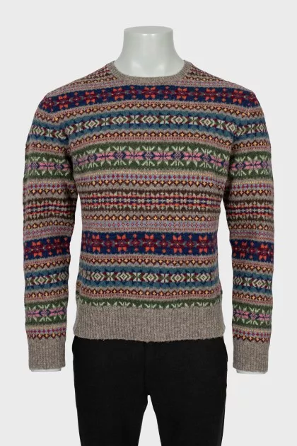 Men's sweater with pattern