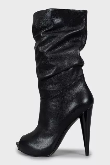 Leather boots with open toe