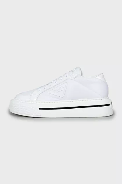 Leather sneakers with brand logo