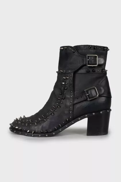 Leather ankle boots with silver studs
