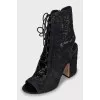 Lace ankle boots with laces