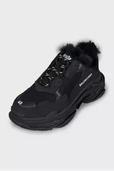 Утепленные кроссовки Triple S