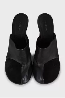 Leather heeled sandals with print