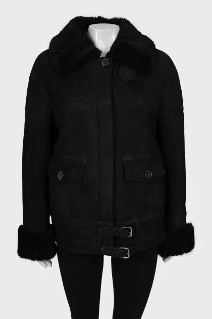 Oversized sheepskin coat with buttons