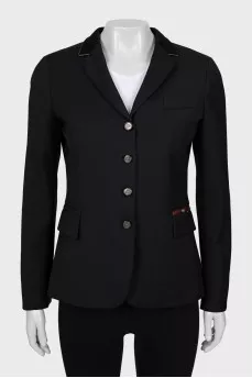 Fitted jacket decorated with a buckle