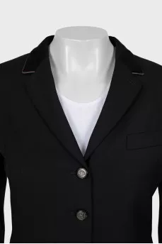 Fitted jacket decorated with a buckle