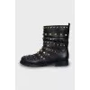 Leather boots with metal rhinestones