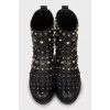 Leather boots with metal rhinestones