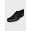 Men's shoes with elastic band