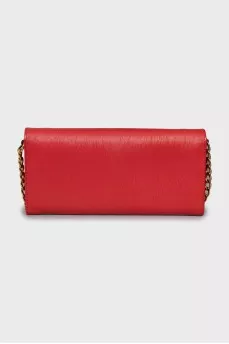 Crossbody bag with gold chain