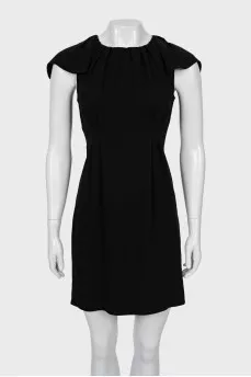 Fitted short sleeve mini dress