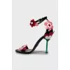 Leather sandals with floral decor