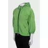 Short windbreaker with zip