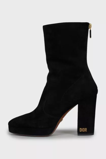 Suede ankle boots with logo on the heel