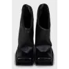 Leather ankle boots with square toe