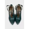Leather shoes with metal decor