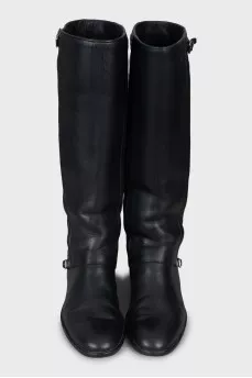 Quilted low heel boots