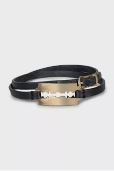 Leather bracelet with gold fittings