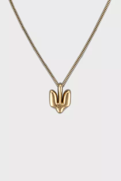 Gilded trident pendant