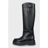 Leather boots with a textured sole
